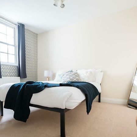 The Lapis Lounge - Large 3Bdr House At River Avon Bath Esterno foto
