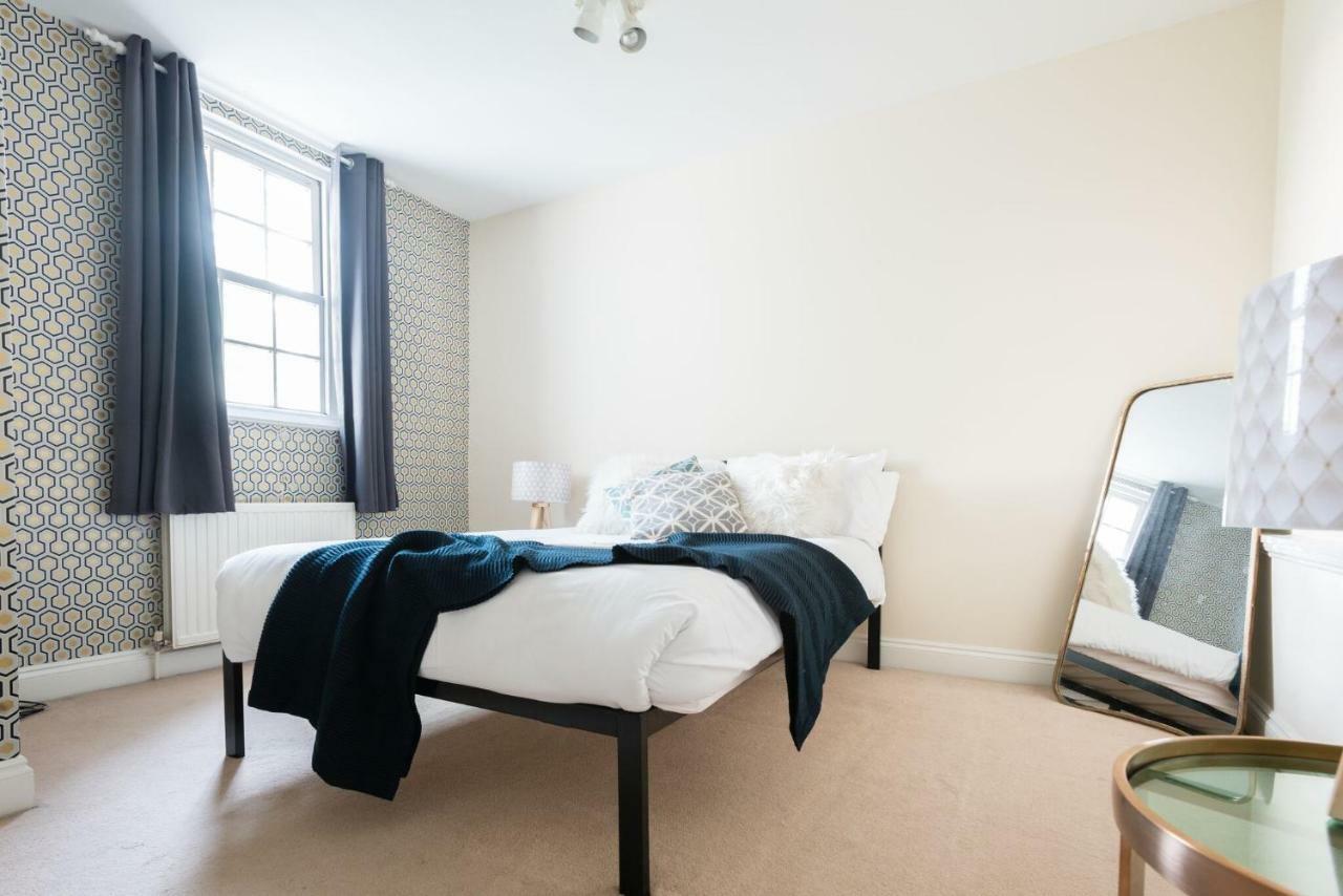 The Lapis Lounge - Large 3Bdr House At River Avon Bath Esterno foto
