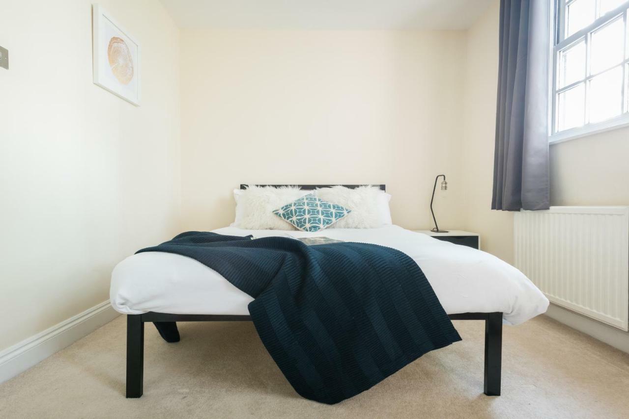 The Lapis Lounge - Large 3Bdr House At River Avon Bath Esterno foto